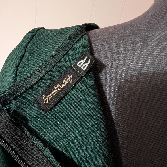 Elegant Green Dress From Scandal Clothing. - Picture 5 of 6